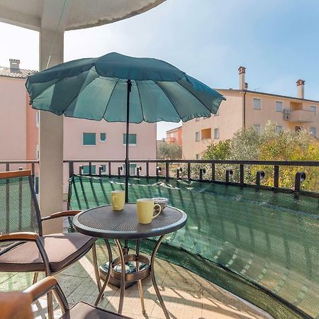 روفينج Apartment Sara المظهر الخارجي الصورة