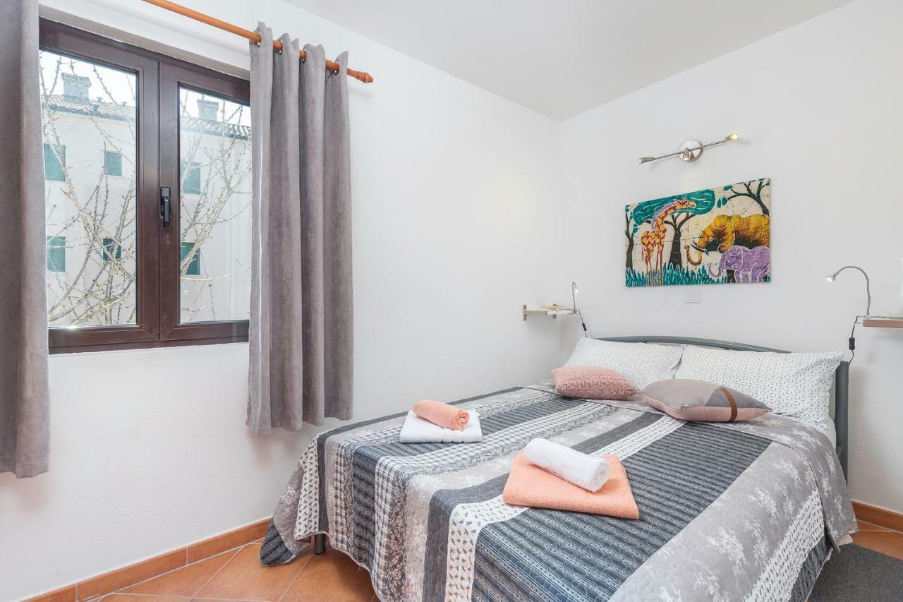 روفينج Apartment Sara المظهر الخارجي الصورة