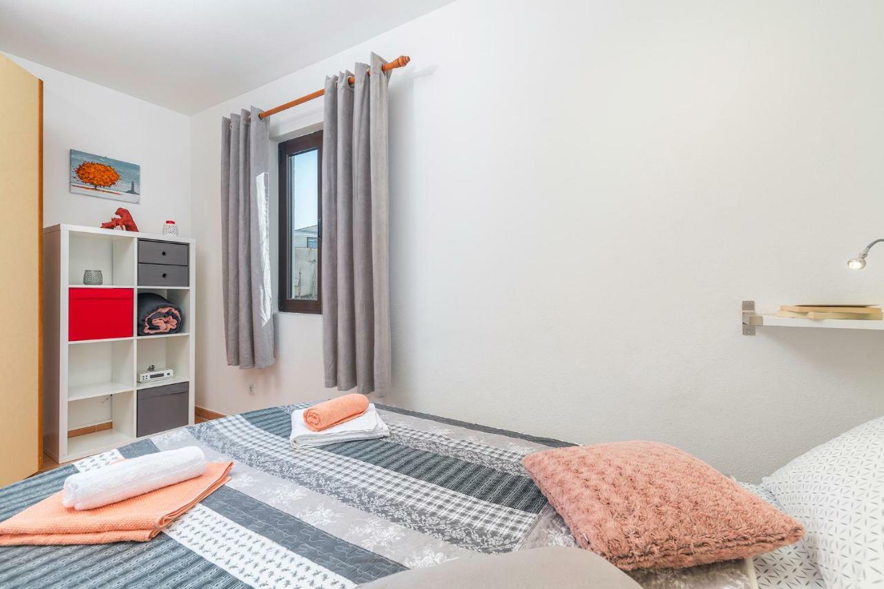 روفينج Apartment Sara المظهر الخارجي الصورة